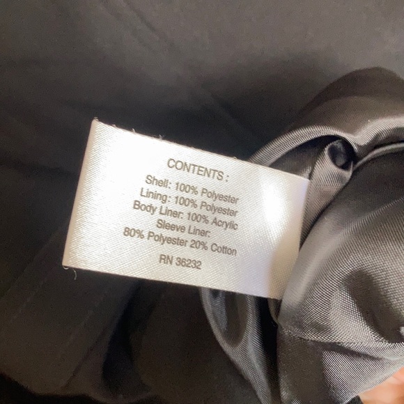 ❄️ Gallery Petite 4-Button Coat - Picture 7 of 7